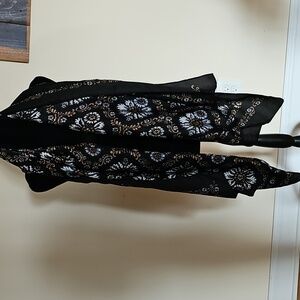 Blockprint Floral Wrap/scarf
